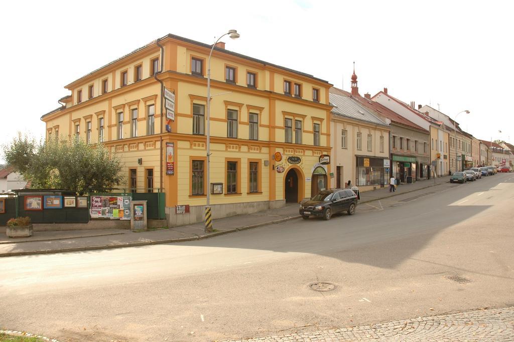 Penzion "U Kubinu" Pribyslav Bagian luar foto